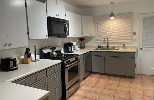Tahquitz River Estates Hotel | Float Palm Springs - Adults Only