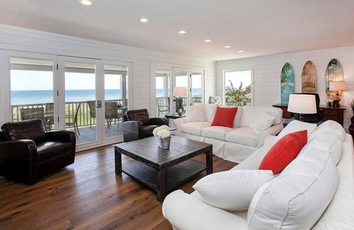 Shell Island House | Flock of Sea Girls by Sea Scape Properties