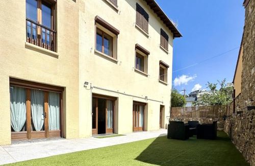 Saillagouse Apartment | Flor de neu, allotjament a Saillagouse