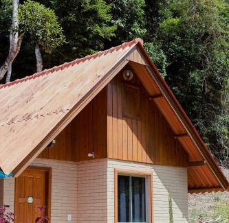 Santa Leopoldina Ski Chalet | Flora Chalés