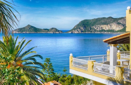 Agios Georgios Pagon Apartment | Flora Beach Studio 10 - mit wunderschönen Meerblick nur 50m vom schönen Sandstrand entfernt