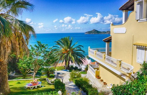 Agios Georgios Pagon Apartment | Flora Beach Studio 10 - mit wunderschönen Meerblick nur 50m vom schönen Sandstrand entfernt