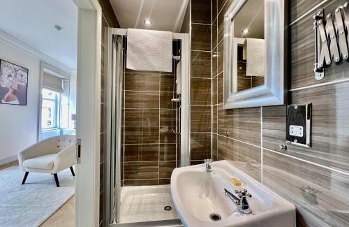 Auchterarder House | 'Flora' in ApartNest Auchterarder