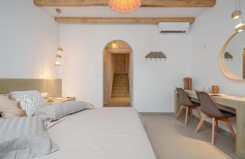 Agkidia House | Flora's Villa with Plunge Pool