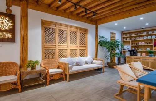 Dayan Old Town House | Floral Hotel Qu An He Feng Lijiang