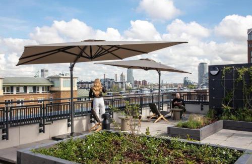 St. Mary's Park Apartment | Florence Dock - London