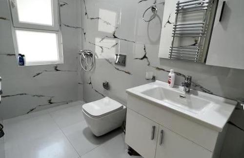 Tirana Apartment | Florents 1-Bd Villa, free parking and garden