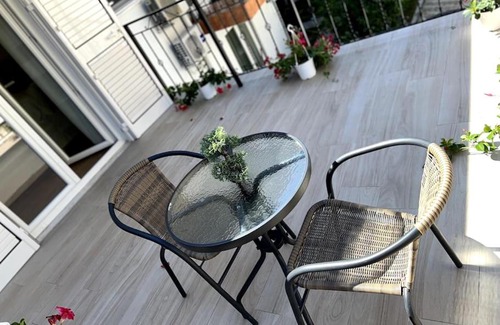 Tirana Apartment | Florents 1-Bd Villa, free parking and garden