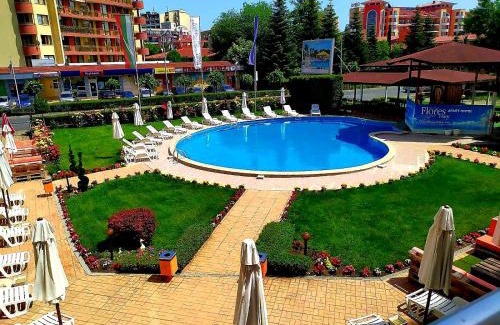 Sunny Beach Apartment | Flores Park