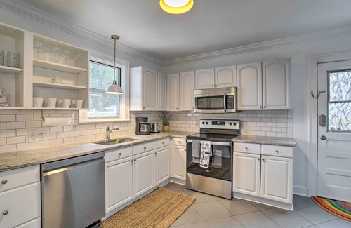 Magnolia Heights House | Florida Home: Travel Nurses/Extended Stays Welcome