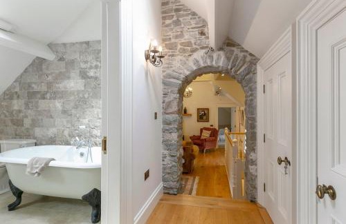 Newtownards Apartment | Florida Manor NI - Meadow Green