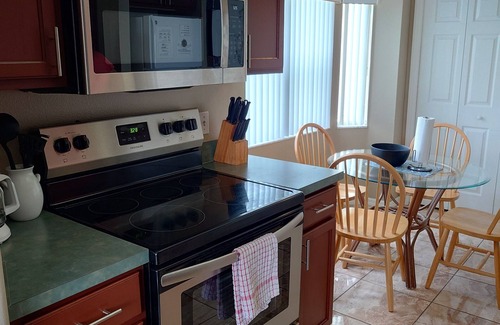 Esprit House | Florida Villa - 6 miles from Disney