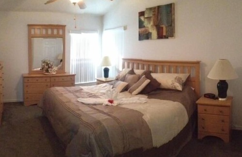 Bridgewater Crossing Villa | Florida Villa - home from home with pool - 15 mins to Disney World