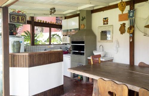 Santo Antonio de Lisboa House | FLORIPA PÉ na AREIA