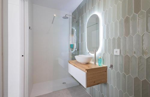 Jesus Apartment | FLORIT FLATS - Stylish Studio by the Joaquin Sorolla Station