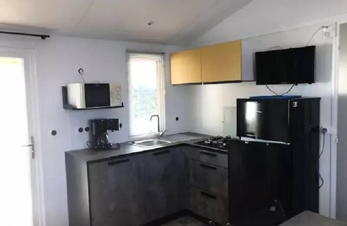 Kerroch House | Flower Camping La Pointe du Talud * - Mobile home Comfort VENUS 22m2 - 2 bedrooms + semi covered terrace 9m2 4 people