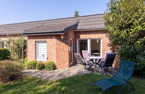 Muritz House | Flower house - Flower house with terrace