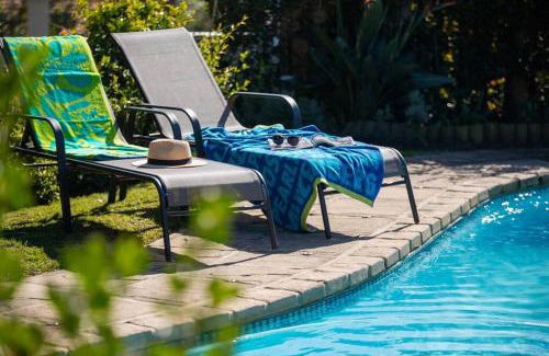 Hunter's Home House | Fluke Tide - Stylish Knysna Home with Pool & Views