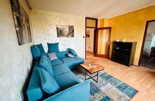 Velika Gorica Apartment | Fly by Suite - Zagreb Airport - 0-24h Self check in&out - Parking on site