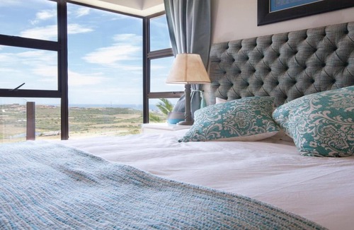 Mossel Bay Bed & Breakfast | Fly me to the Moon Guest House