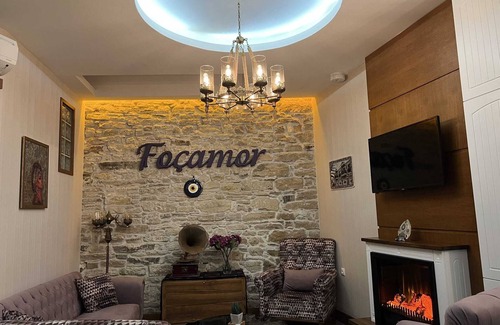 Yenifoca Hotel | Focamor Otel