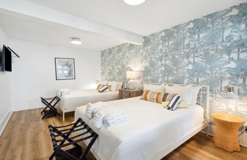 Folly Beach Hotel | Folliday Inn - The Boattail - Room 15