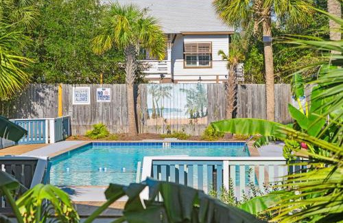 Folly Beach Hotel | Folliday Inn - The Consul - Room 21