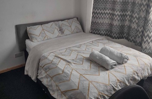 Harehills House | Follion Lodge