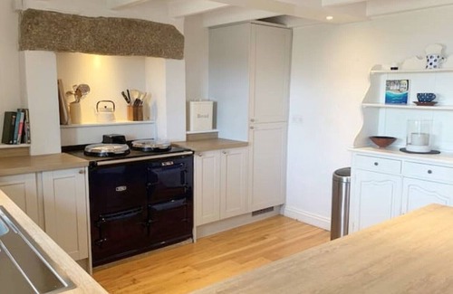 St Ives House | Folly Farm Cottage, Cosy, Secluded Near to St Ives