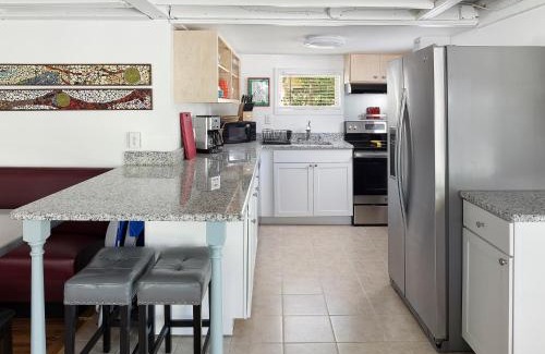 Folly Beach House | Folly Vacation 305 E Erie Fantastic Location