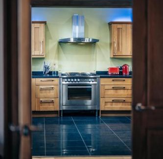 Murthly House | Fontain House: 4 bedroom Victorian villa