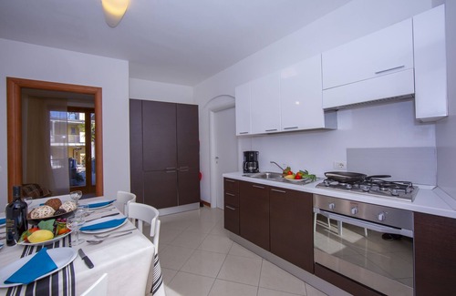 Fiumelatte Apartment | Fontana Del Lago Apt. 4