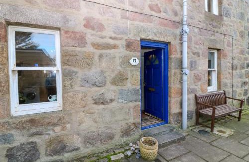 Central Aberdeen House | Footdee Cottage