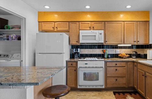 Northeast Heights House | Foothill Serenity with Hot Tub - An Irvie Home