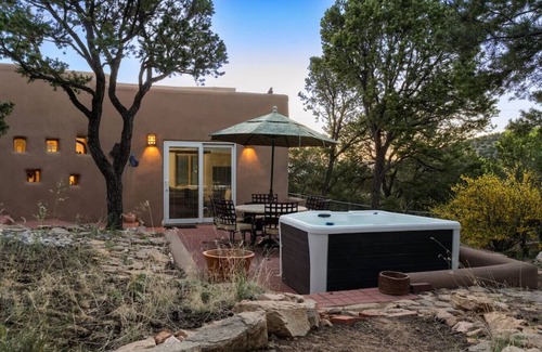 Santa Fe House | Foothills Casita, Hot Tub & Views