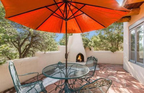 Santa Fe House | Foothills Retreat- Patios, Rooftop Deck, Quiet, 2BR