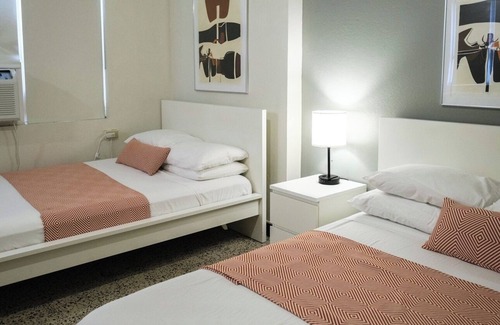Miramar Apartment | For Family & Friends | Near The Beach | Free Parking | Smart TV