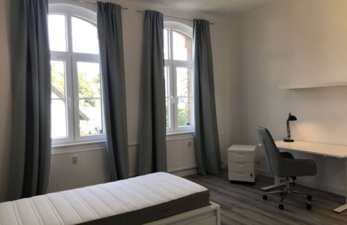 Potsdam West Apartment | For students: furnished room in a shared apart. near university & palace garden