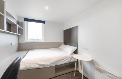 Coventry City Centre Apartment | For Students Only Canvas City Point Coventry