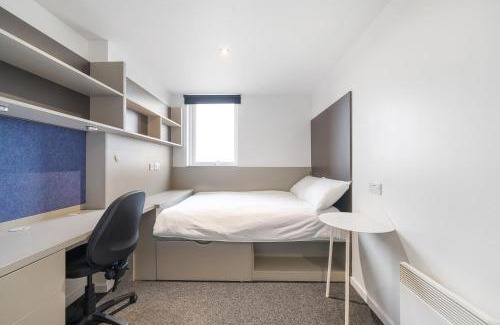 Coventry City Centre Apartment | For Students Only Canvas City Point Coventry