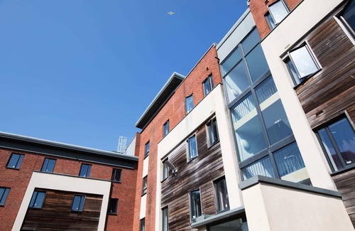 Liverpool Apartment | For Students Only Prospect Point in Liverpool