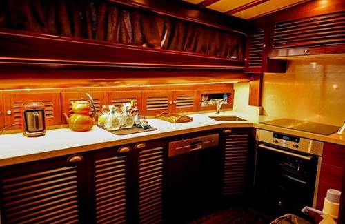 Bodrum City Center Boat Rental | Fora a