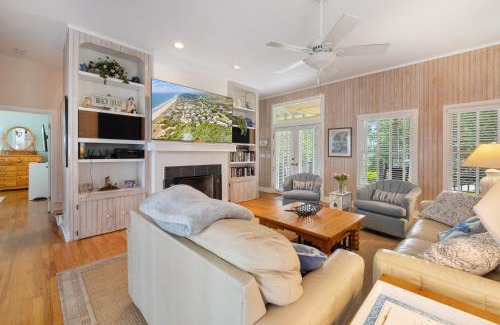 Debordieu Colony House | Ford in DeBordieu Colony home by Peace Vacations