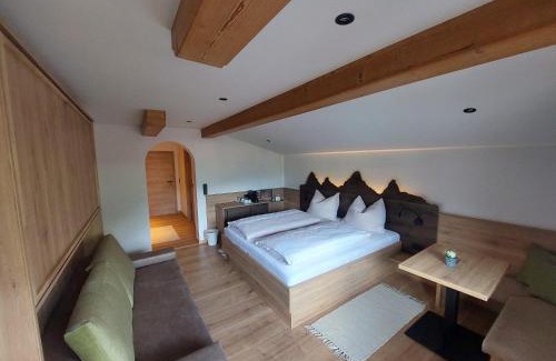 Lofer House | Forellenstube
