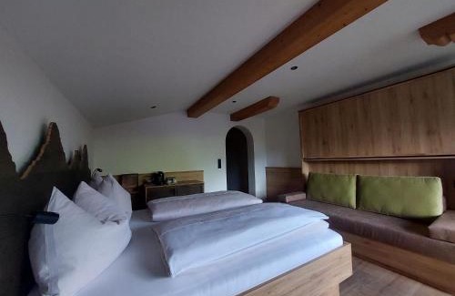 Lofer House | Forellenstube
