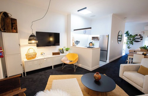 Albany Apartment | Foreshore 105 - a little bit urbane, a little bit natural and a little bit lux!