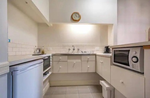 Albany Apartment | Foreshore Apartment 104 - a downtown apartment experience