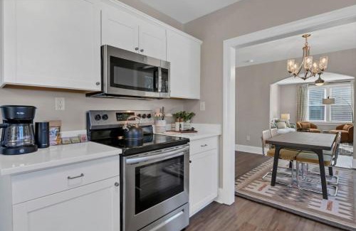 Forest Acres House | Forest Acres Boho Home - 2BR