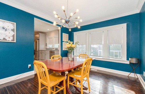 Kansas City Apartment | Forest Avenue Flat (1st Floor Apt) · 30 day stays welcomed | Midtown