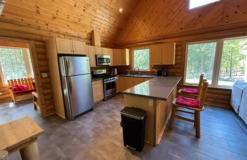 Northern Bruce Peninsula Cabin | Forest Cabin by National Park & Tobermory